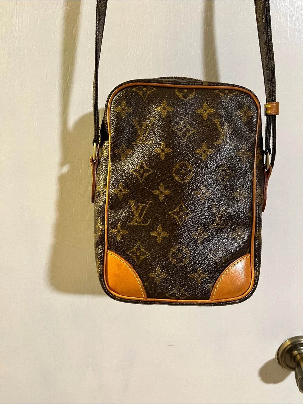 Louis Vuitton Brown Monogram Canvas Messenger Crossbody with Tan Trim